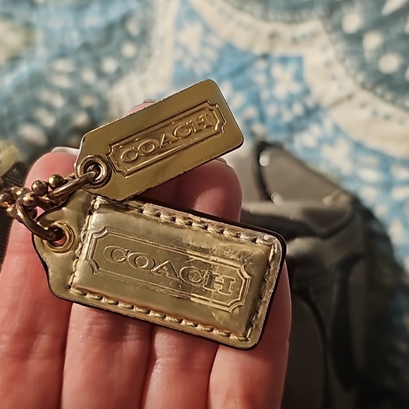 Coach Poppy - Picture 4 of 12